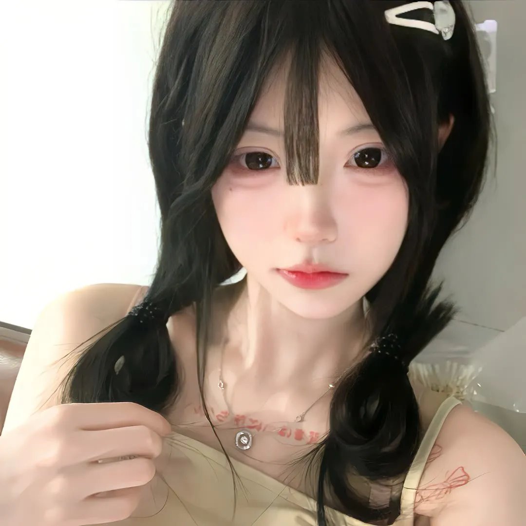 脱掉外卖服后势利女友哭着求原谅